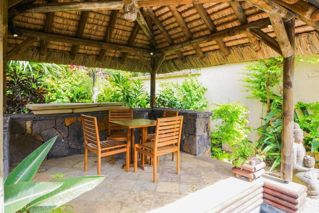 Villa Tropicale Balinaise Intimiste Grand Bay Luaran gambar